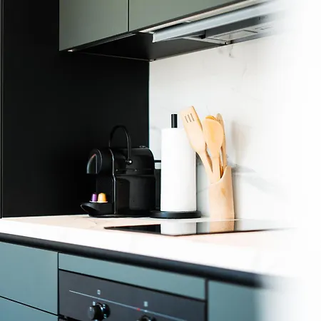 Stylisches Mit Schlafzimmer&wohnzimmer Apartment