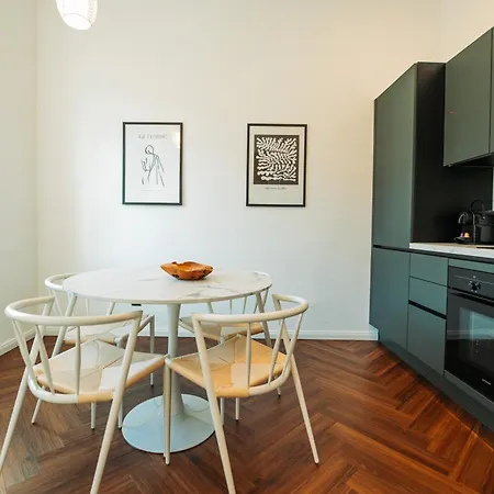 아파트 Stylisches Mit Schlafzimmer & Wohnzimmer *