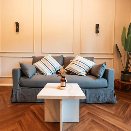 Stylisches Mit Schlafzimmer & Wohnzimmer *