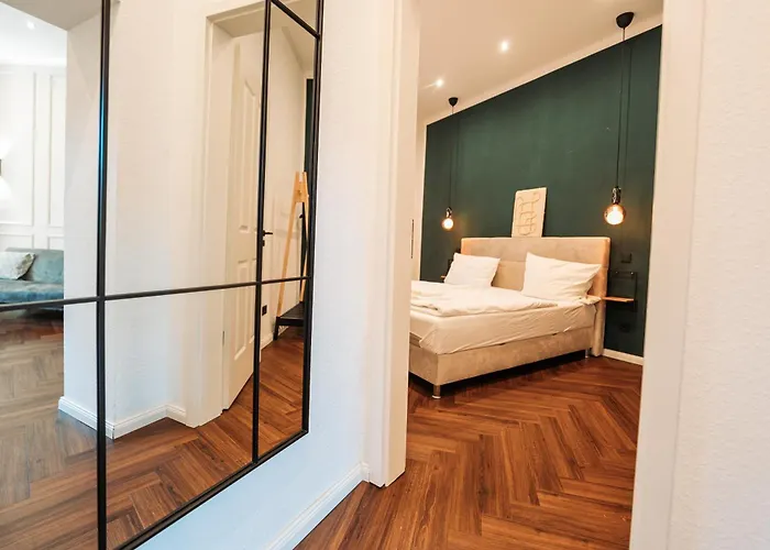 Stylisches Mit Schlafzimmer&wohnzimmer * Koblenz (Rhineland-Palatinate)